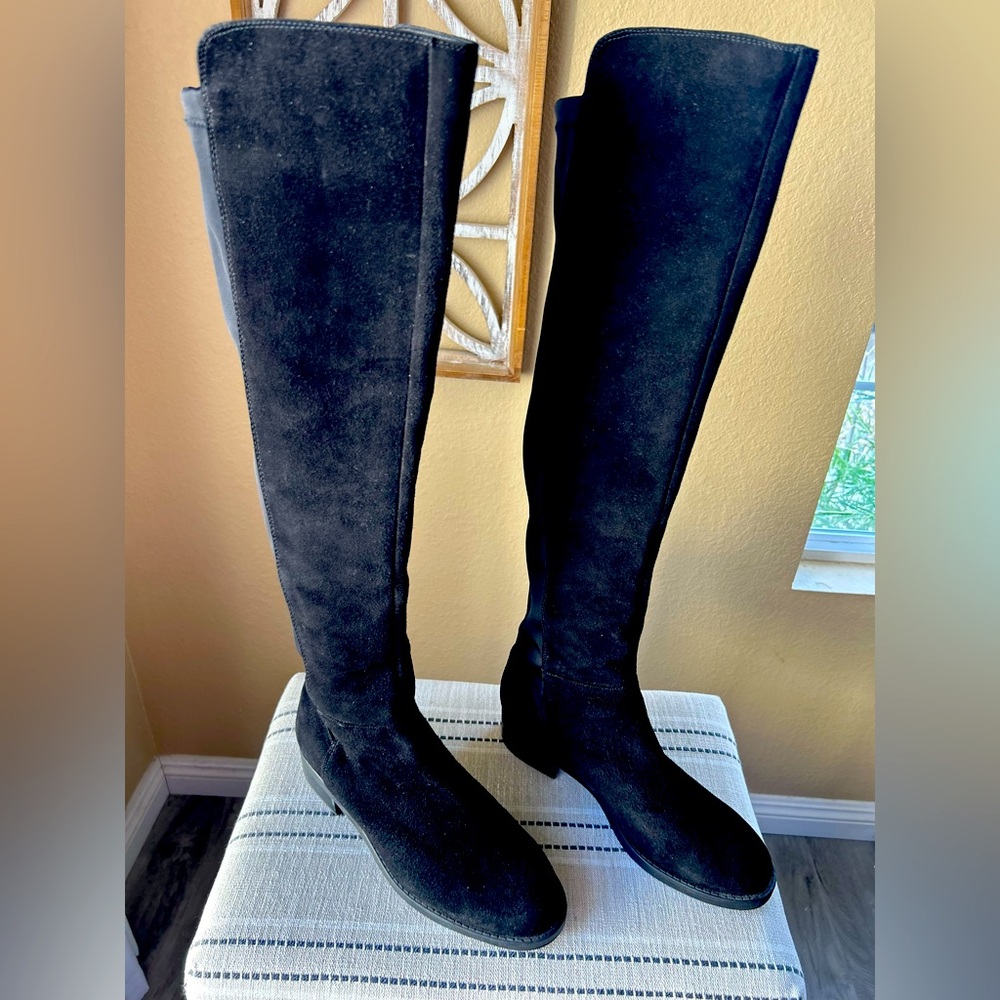 Blondo Aqua-protect suede boots.